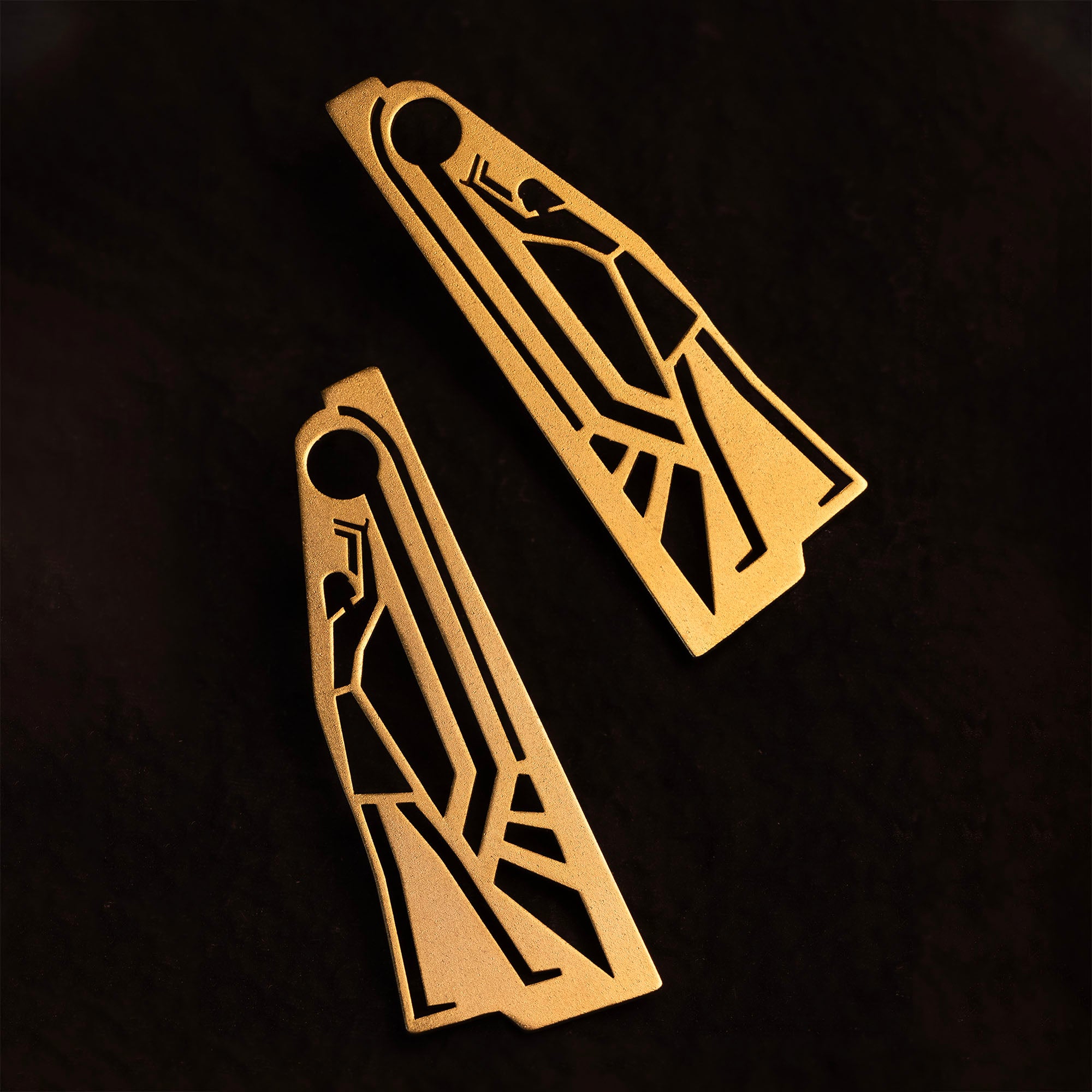 Aten earrings